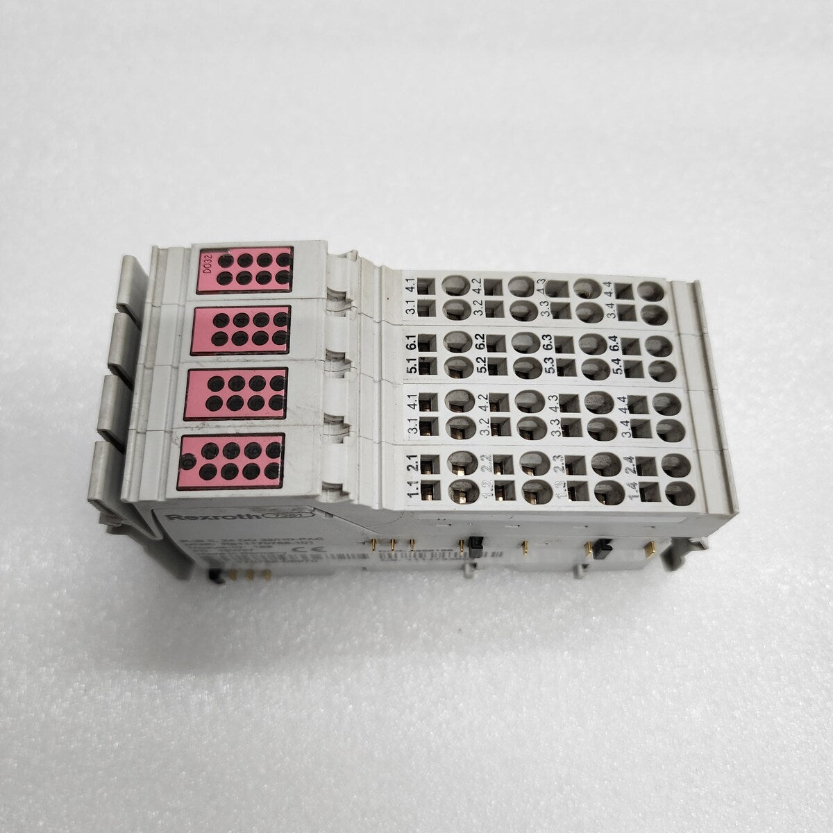 REXROTH R-IB IL 24 DO 32/HD-PAC 32CH DIGITAL INPUT TERMINAL MODULE R911170768-10