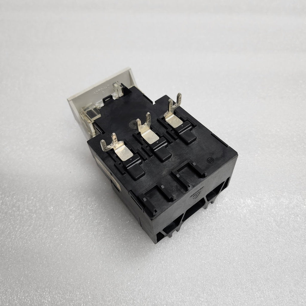 ALLEN BRADLEY CAT 592-A2DA SER A OVERLOAD RELAY 1.0-2.9A