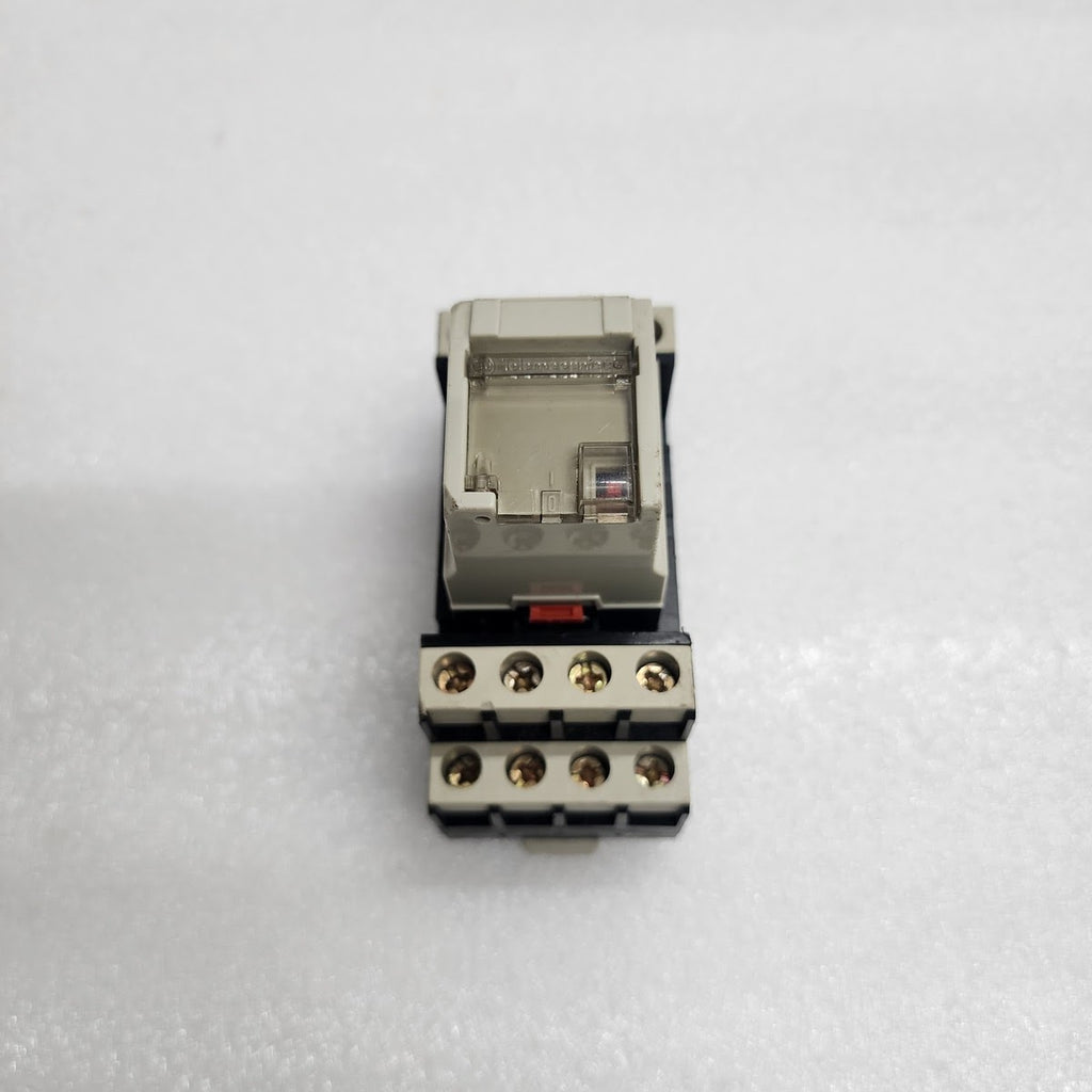 TELEMECANIQUE RHN 416GP CONTROL RELAY 220 VAC COIL 4PDT 5A PLUG-IN INDUSTRIAL RE