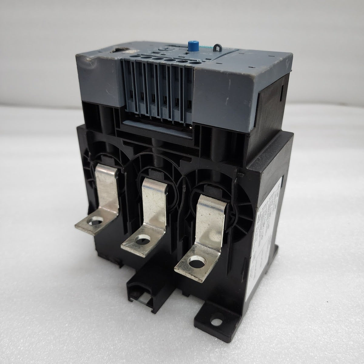SIEMENS 3RB2056-1FC2 OVERLOAD RELAY 50-200A BODY DAMAGED