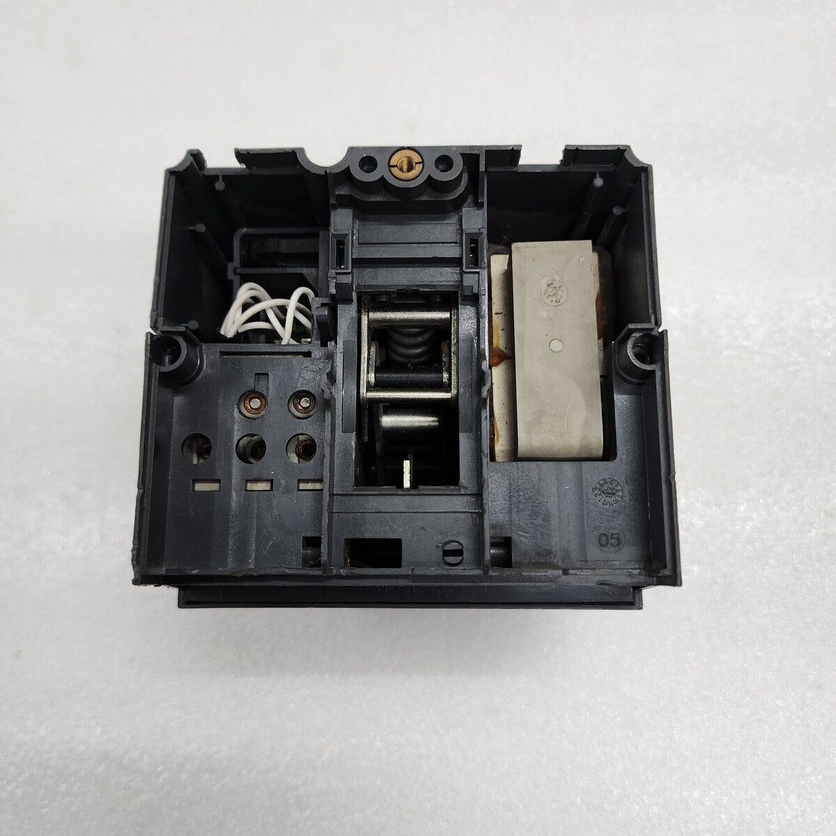 NSX 100B MOTOR OPERATOR 100A