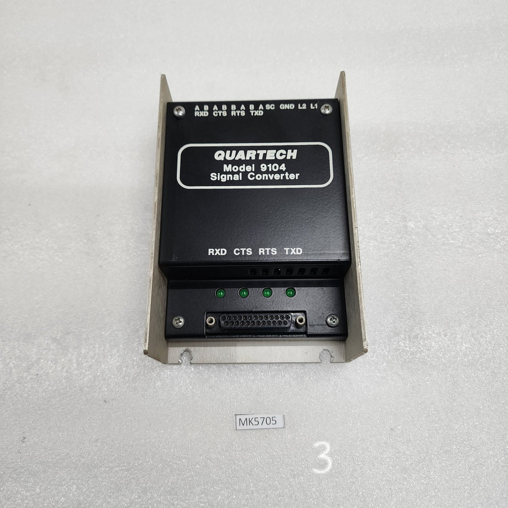 QUARTECH 9104 SIGNAL CONVERTER