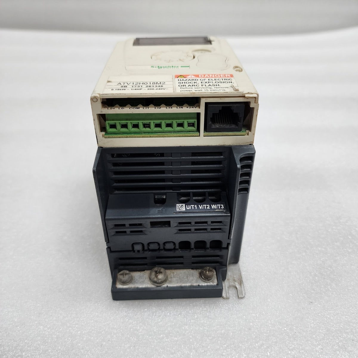SCHNEIDER ELECTRIC ATV 12H018M2 VFD FREQUENCY DRIVE 0.18 kW 0.25 HP 200-240V