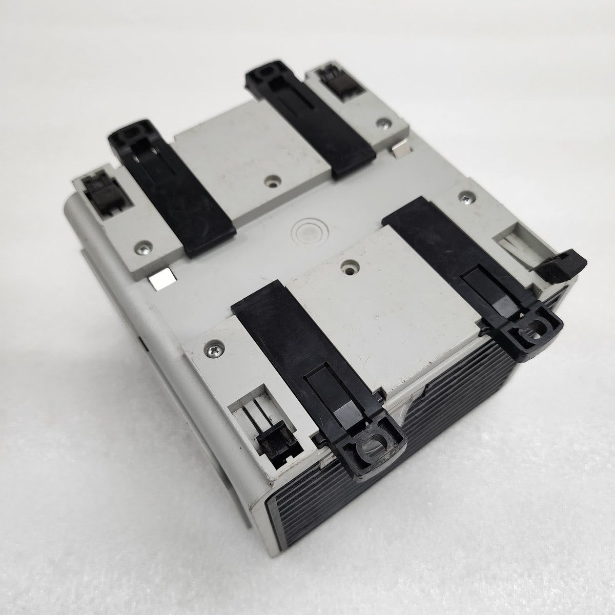 ALLEN BRADLEY CAT 1783-MS06T ETHERNET SWITCH  STRATIX 8000