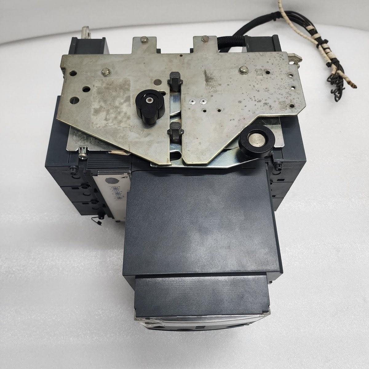 COMPACT NSX 630L MOTOR OPERATOR 630A