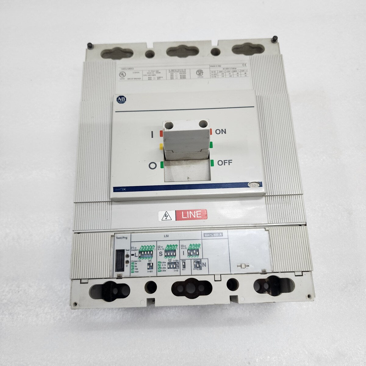 ALLEN BRADLEY CAT 140G-M6X3 CIRCUIT BREAKER 600A BE31025582