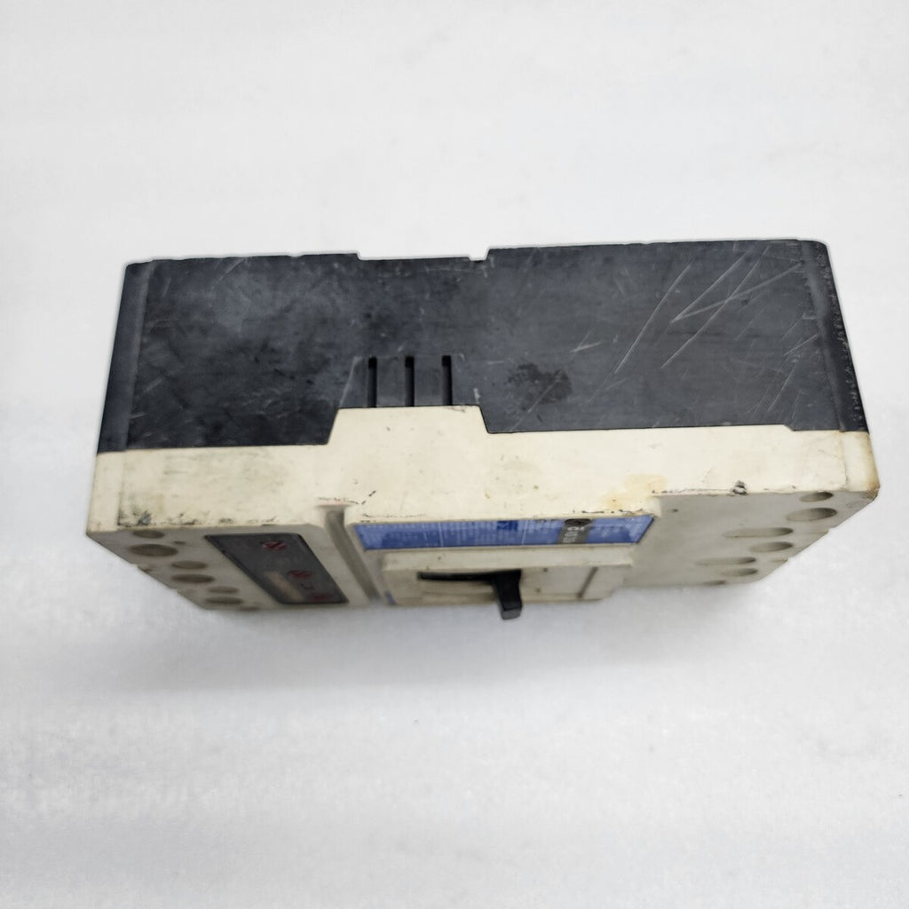 WESTINGHOUSE KD3400F CIRCUIT BREAKER 400A 600VAC/250VDC 1492D81G03