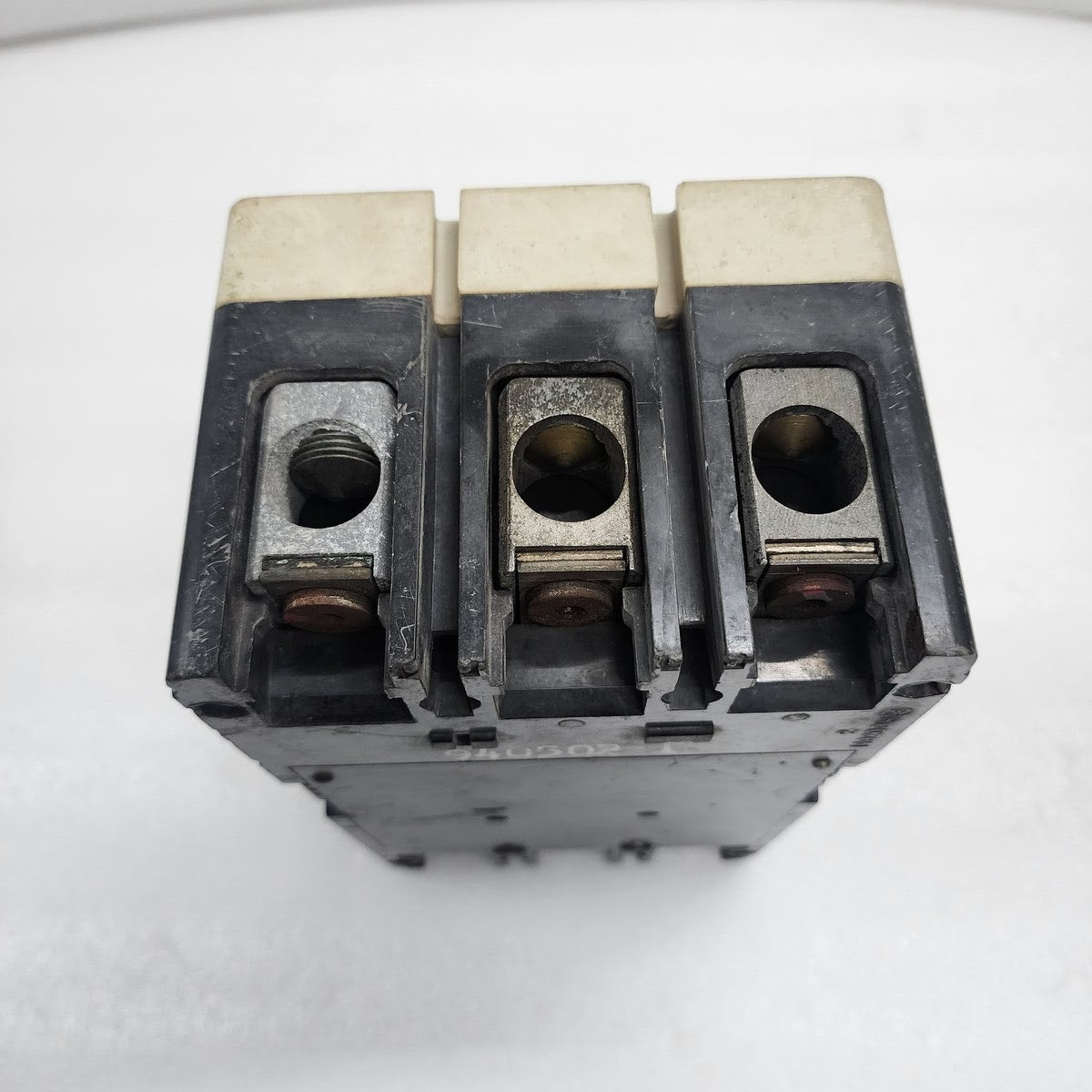 WESTINGHOUSE KD3400F CIRCUIT BREAKER 400A 600VAC/250VDC 1492D81G03