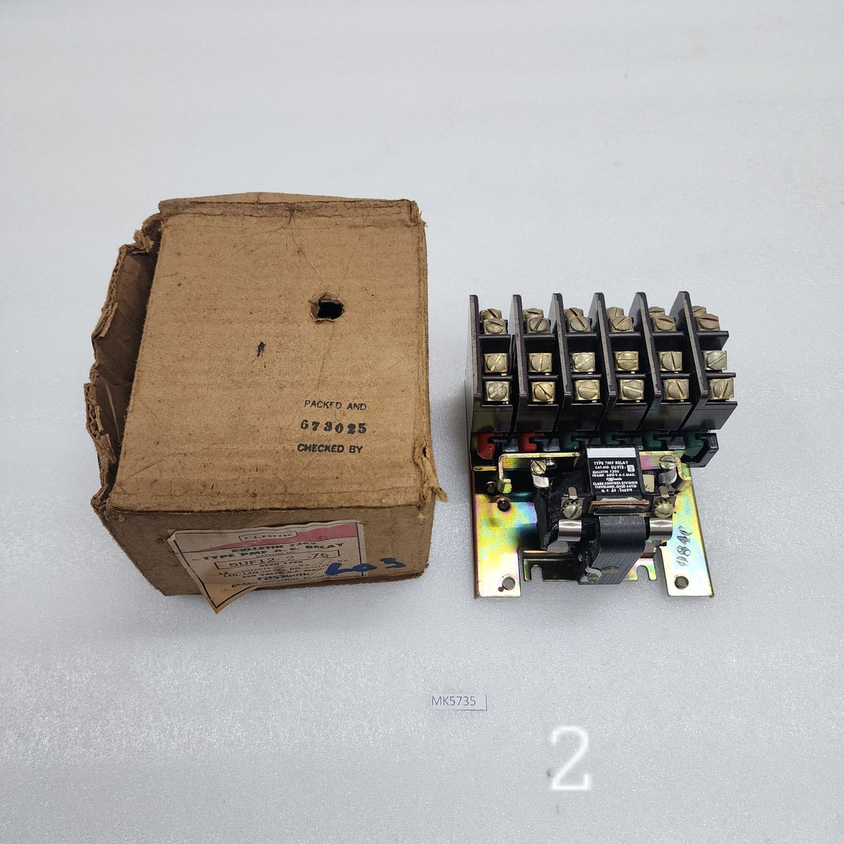 CLARK CONTROL DIVISION 5UF12-2-76 PMF A.C. RELAY BULLETIN 7305 10A 110-120V