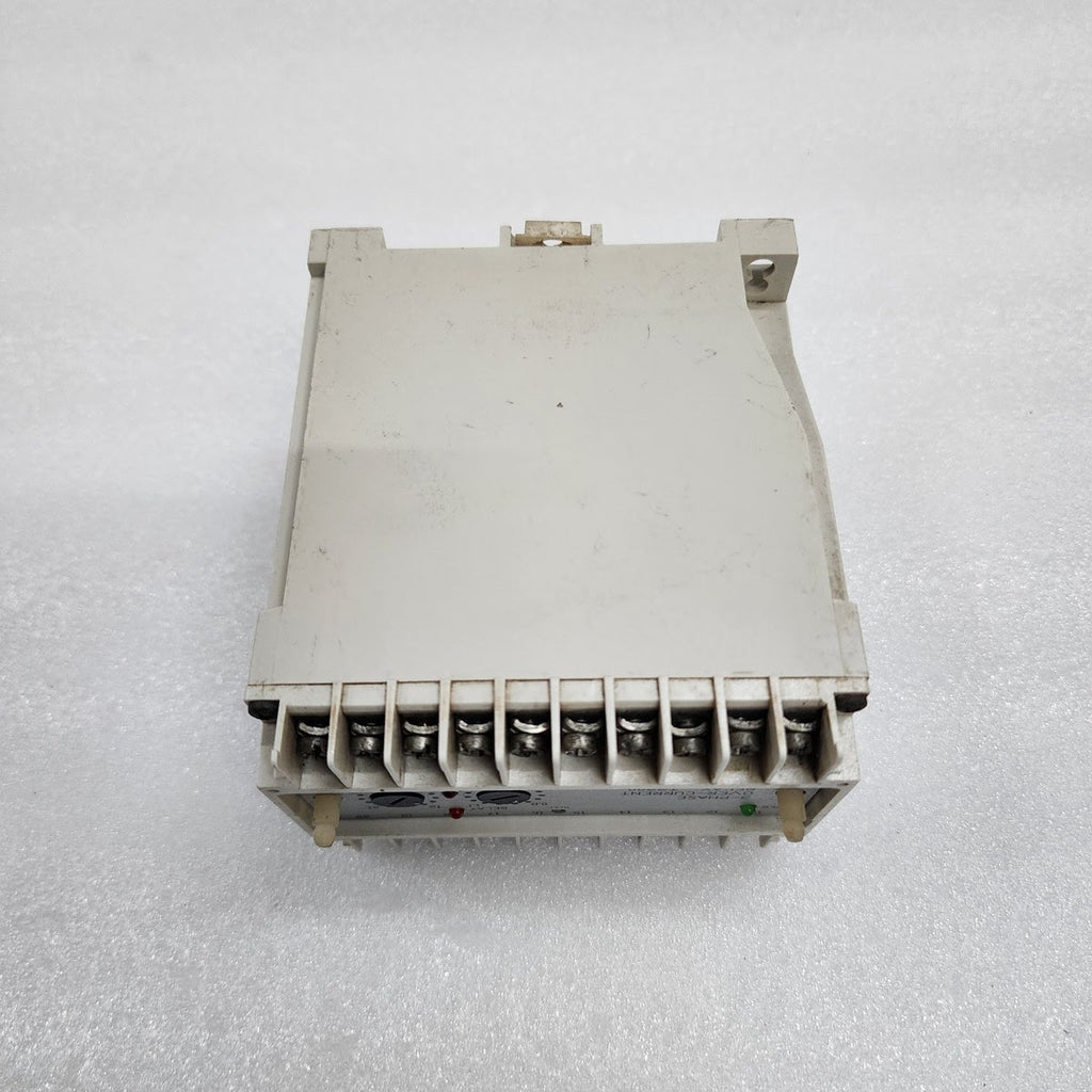 SELCO T2200-02 3-PHASE OVERCURRENT RELAY | 5A | 380 / 440V AC