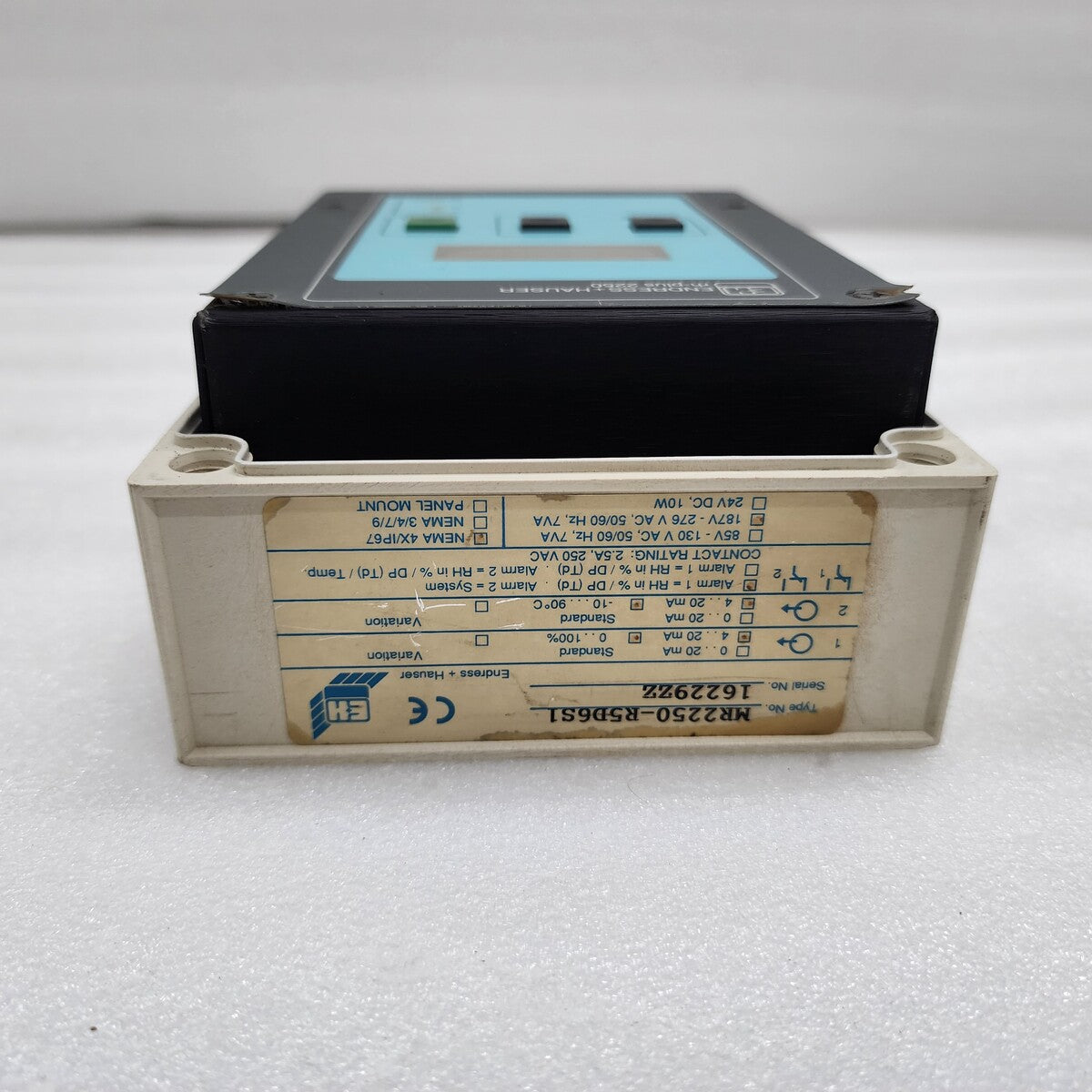 ENDRESS + HAUSER RH-PLUS 2250 RELATIVE HUMIDITY ANALYZER MR2250-R5D6S1 187-276V