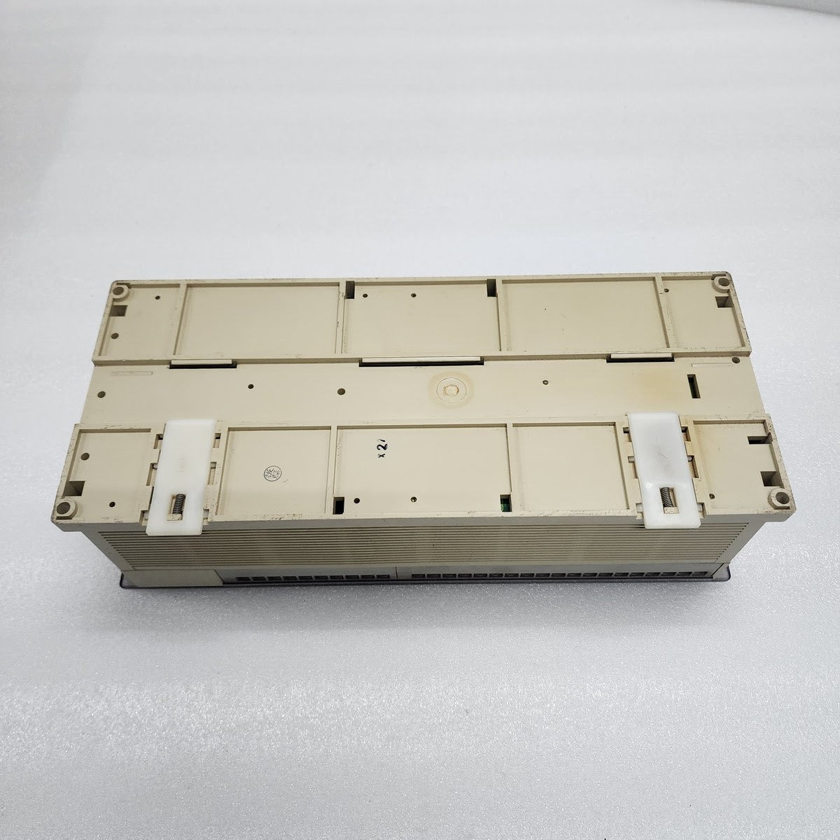 MITSUBISHI FX-80MR-ES/UL PROGRAMMABLE CONTROLLER 100-240V