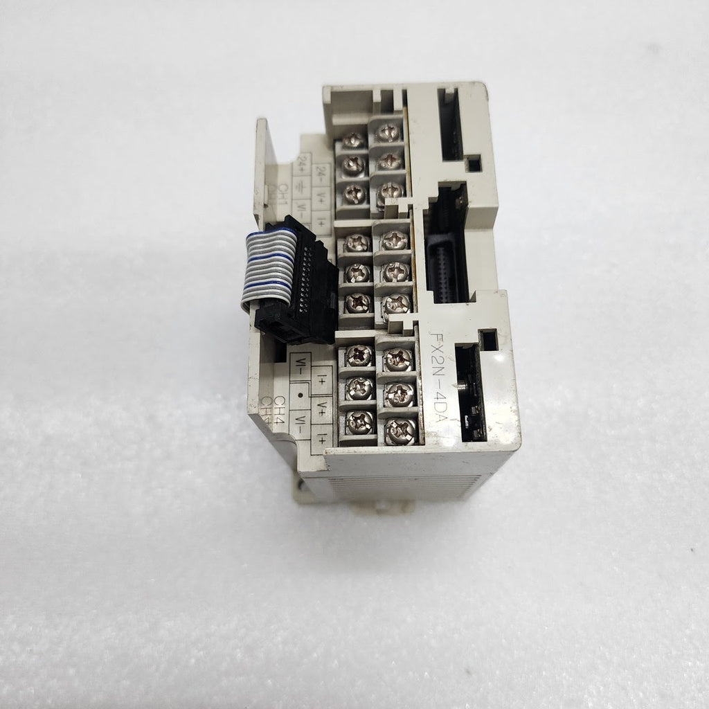 MITSUBISHI FX2N-4DA PLC PROGRAMMABLE CONTROLLER 24V DC