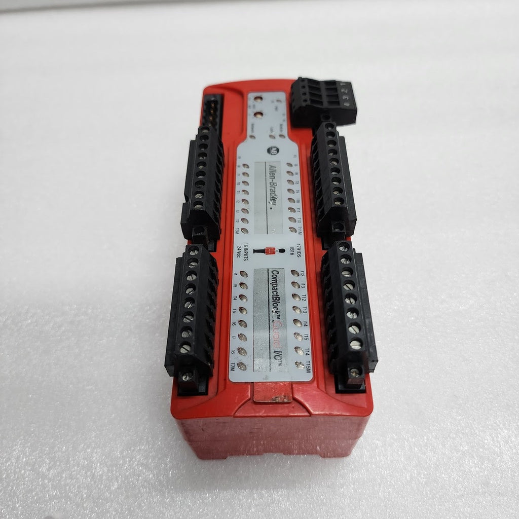 ALLEN BRADLEY CAT 1791DS-IB16 SER A GUARD I/O 16-POINT DIGITAL COMB MODULE