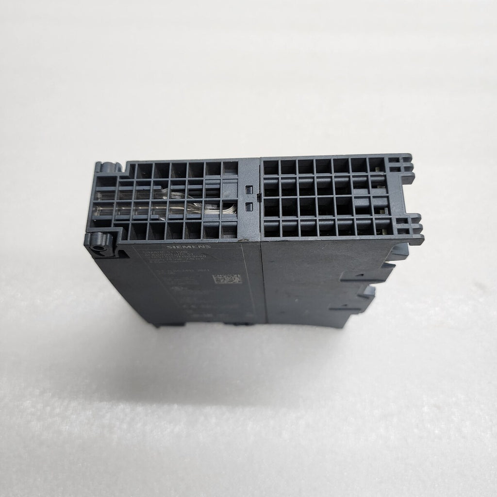 SIEMENS SIMATIC S7-1500 6ES7 531-7KF00-0AB0 8CH ANALOG INPUT  U/I/RTD/TC ST 24VD