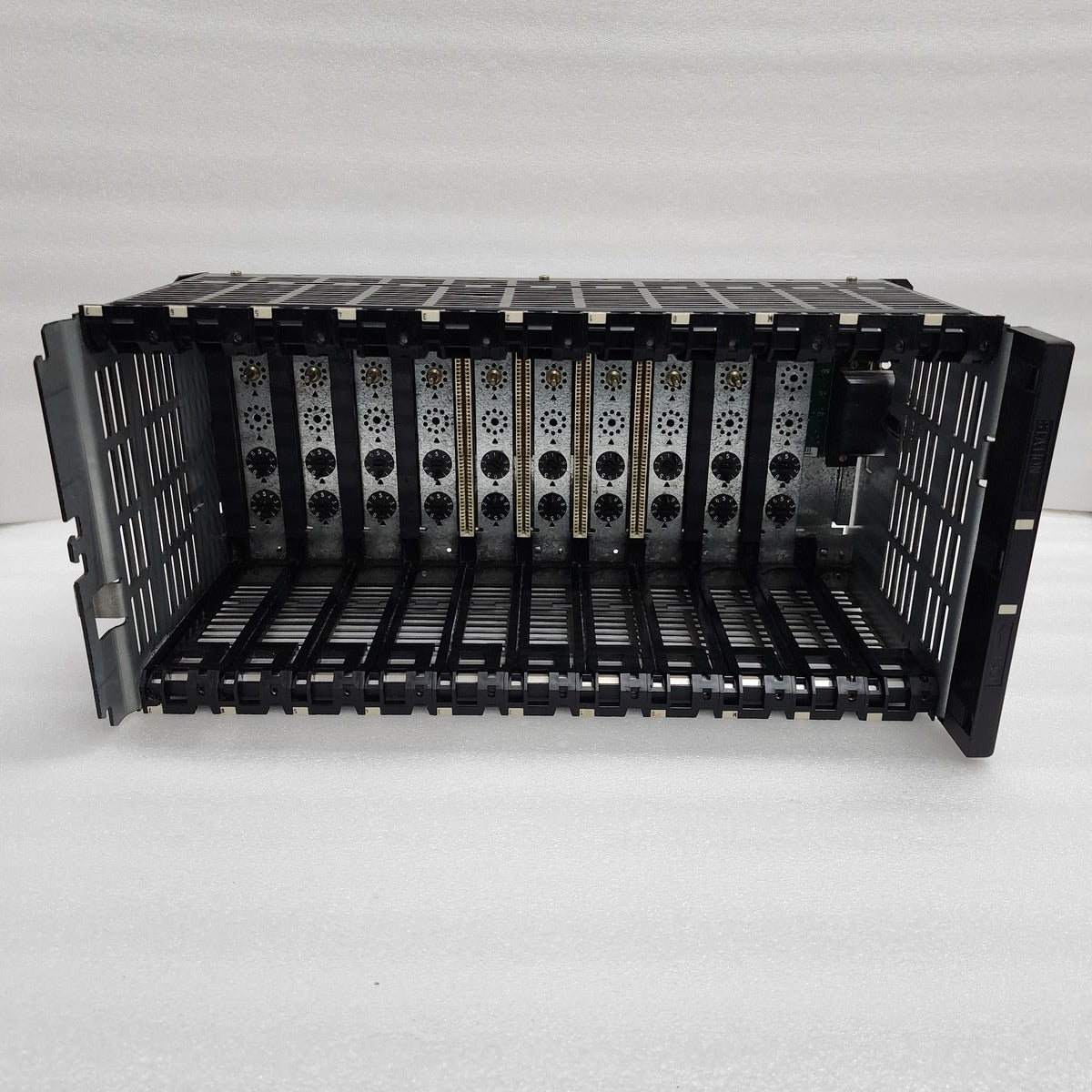 TSXRKS8 STD.RACK 8POS. SIMPL. BUS