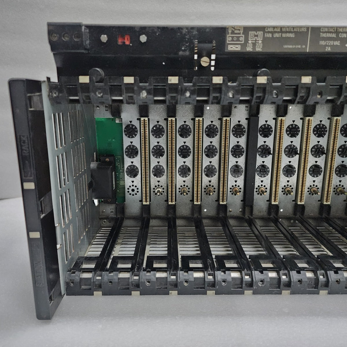 SCHNEIDER AUTOMATION TSXRKN82F FAN AC STD RACK TSX7-40