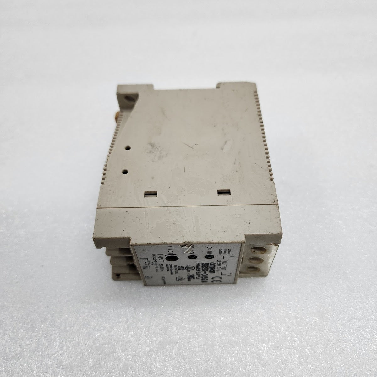 OMRON S82K-01524 POWER SUPPLY 24VDC 0.6A