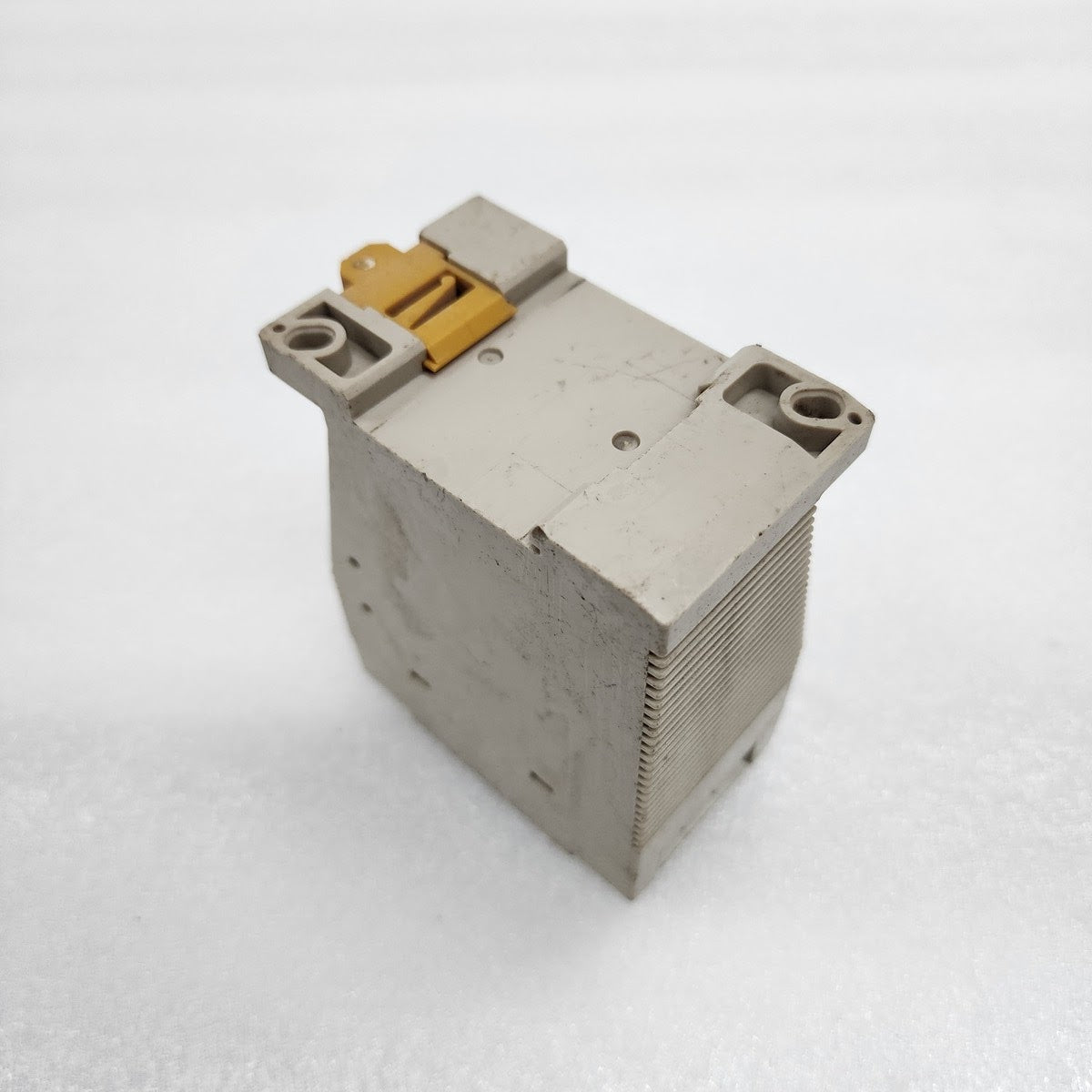 OMRON S82K-01524 POWER SUPPLY 24VDC 0.6A