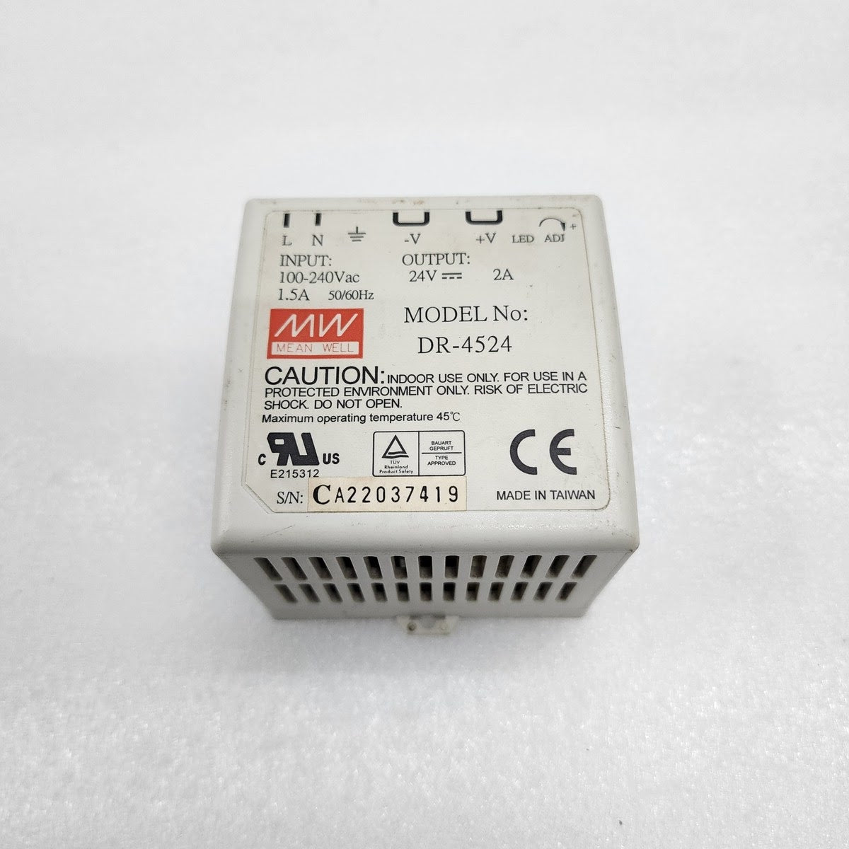MEAN WELL DR-4524 POWER SUPPLY 24VDC 2A