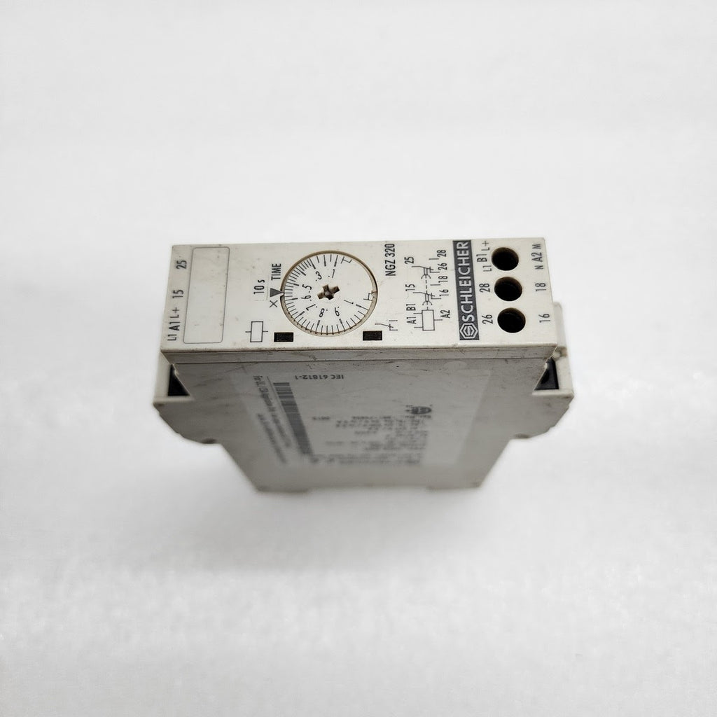 SCHLEICHER NGZ 320 TIMER RELAY ZG1W2R1-33-76-00A 24-240V AC/DC