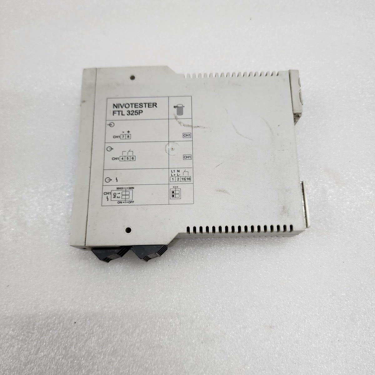 ENDRESS + HAUSER FTL 325P-F1A1 NIVO TESTER 85-253V AC