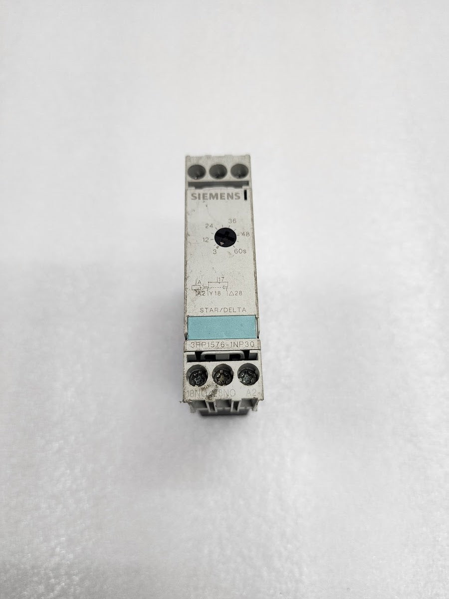 SIEMENS 3RP1576-1NP30 STAR DELTA TIMER