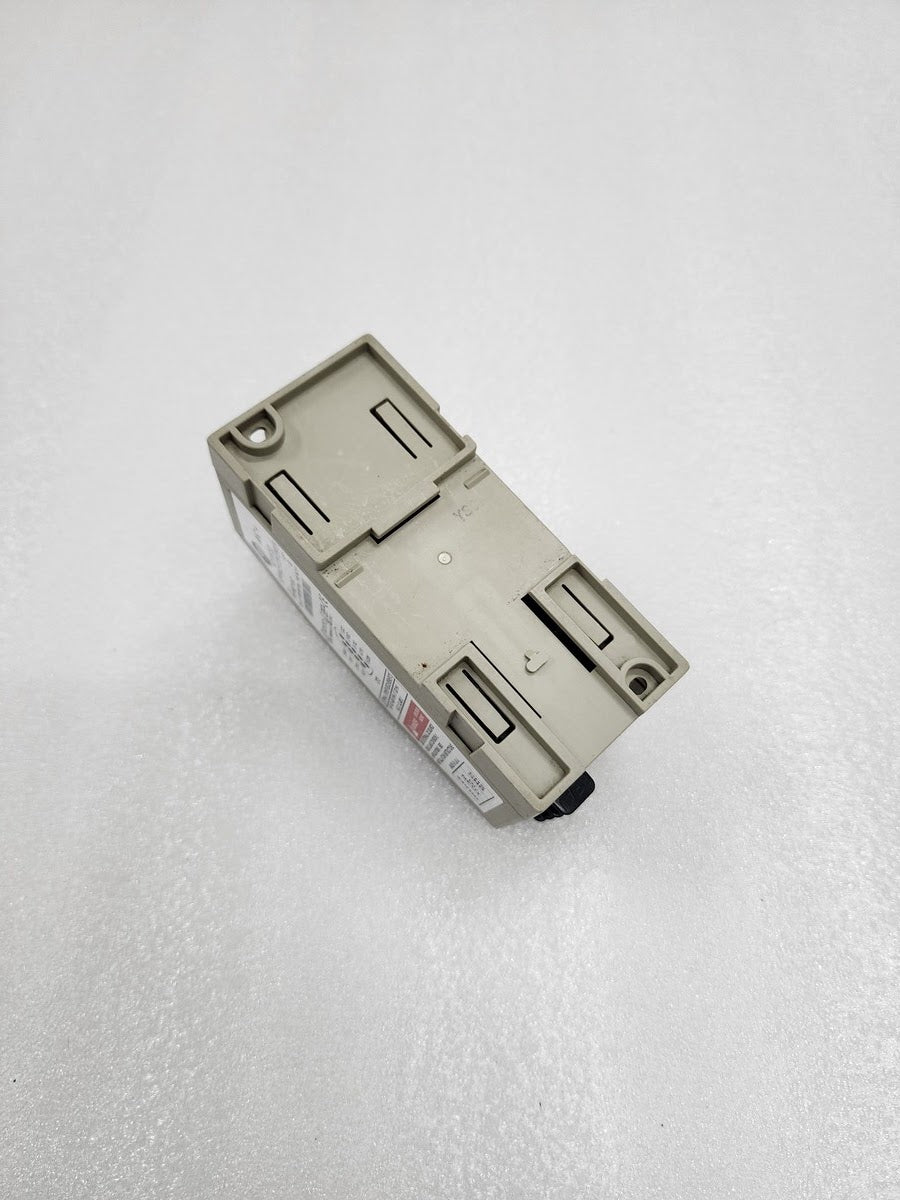 ALLEN BRADLEY MICROLOGIX 1000 CAT 1761-L16BWA SERIES E