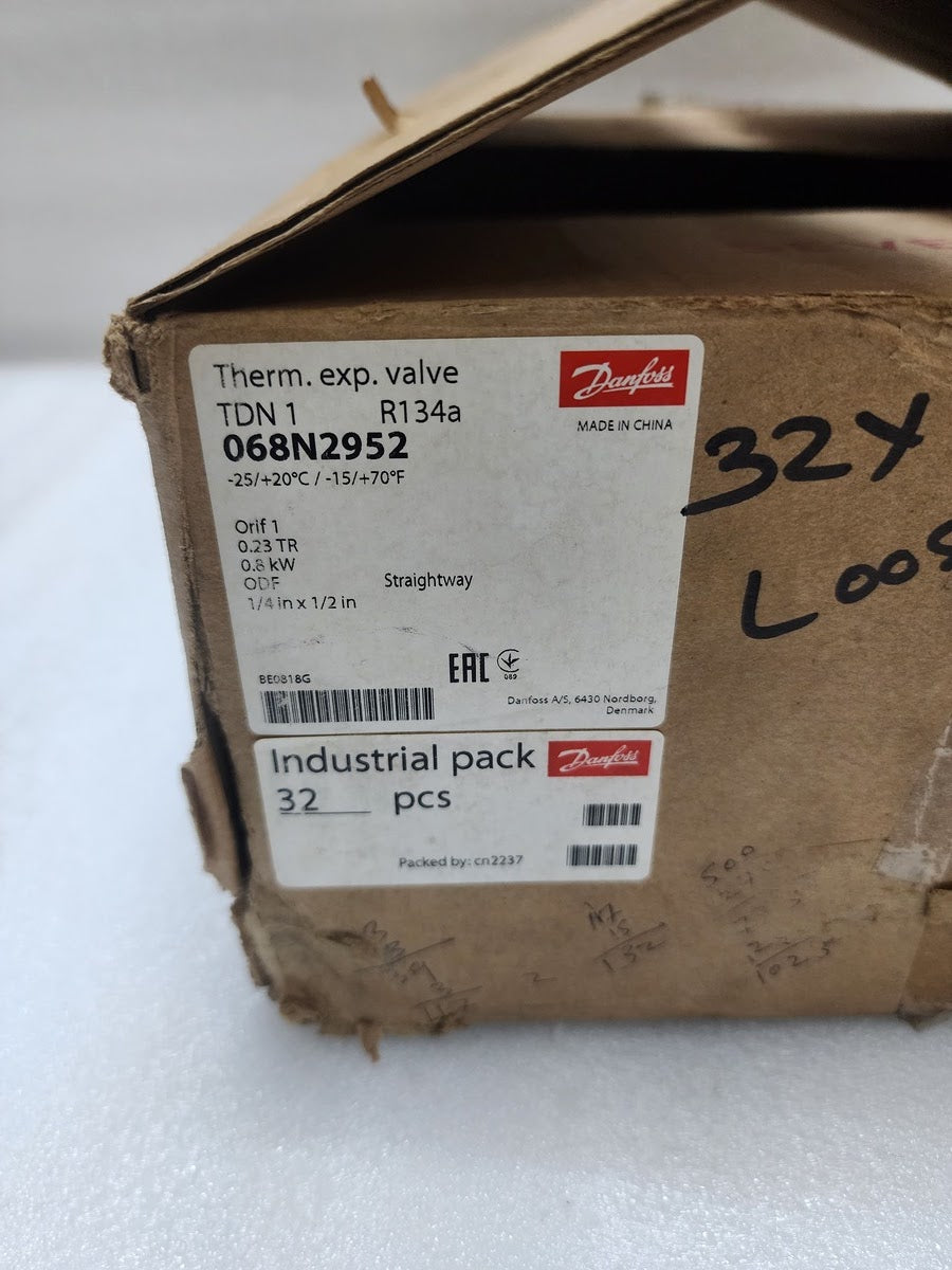 DANFOSS TDN 1 THERMOSTATIC EXPANSION VALVE 068N2952 LOT OF 30 UNITS