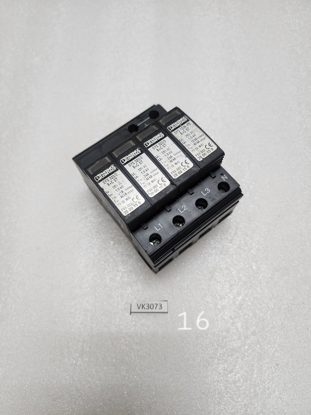 PHOENIX CONTACT VAL-MS/3+1-BE TYPE 2 SURGE PROTECTION BASE WITH SYS 320/3 B+C ST