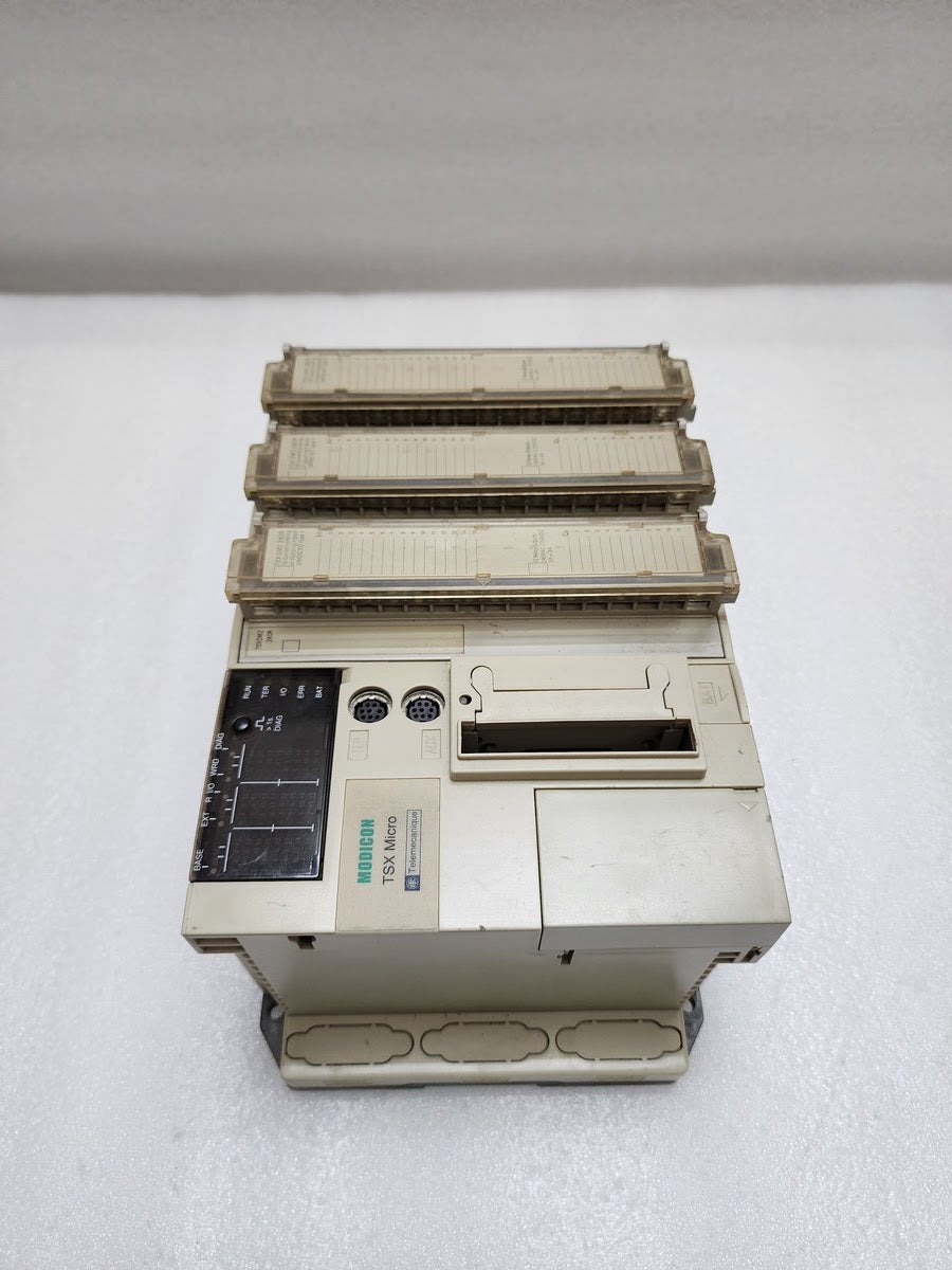 TSX3721001 PLC TSX3721AC WITH TSXDMZ28DR