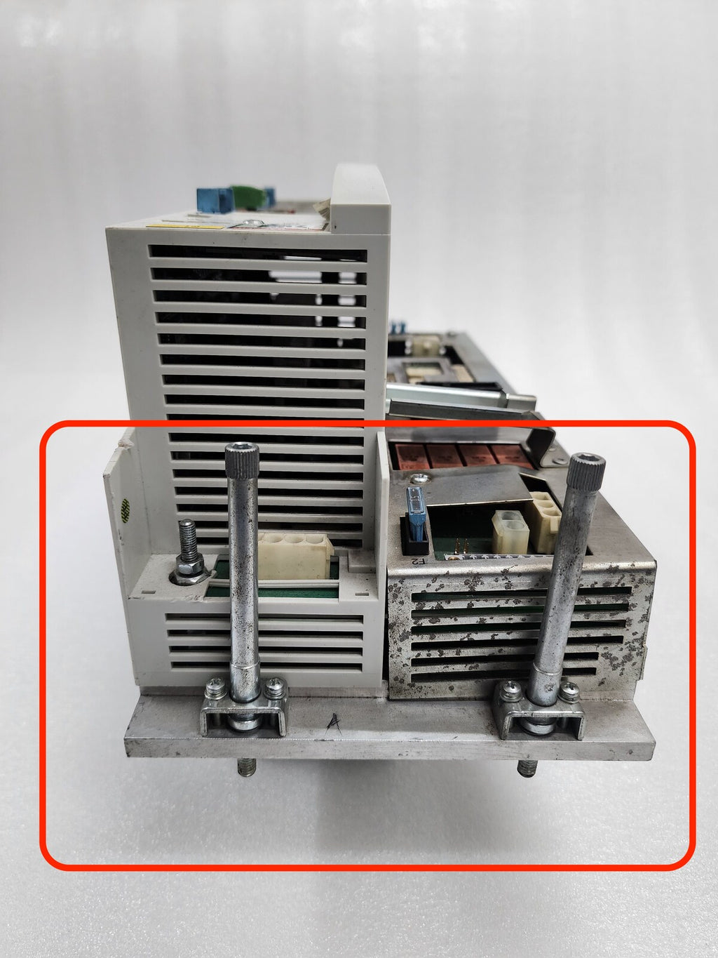 KUKA KPS-600/20-ESC SERVO DRIVE 00-134-525 FOR PARTS NOT WORKING
