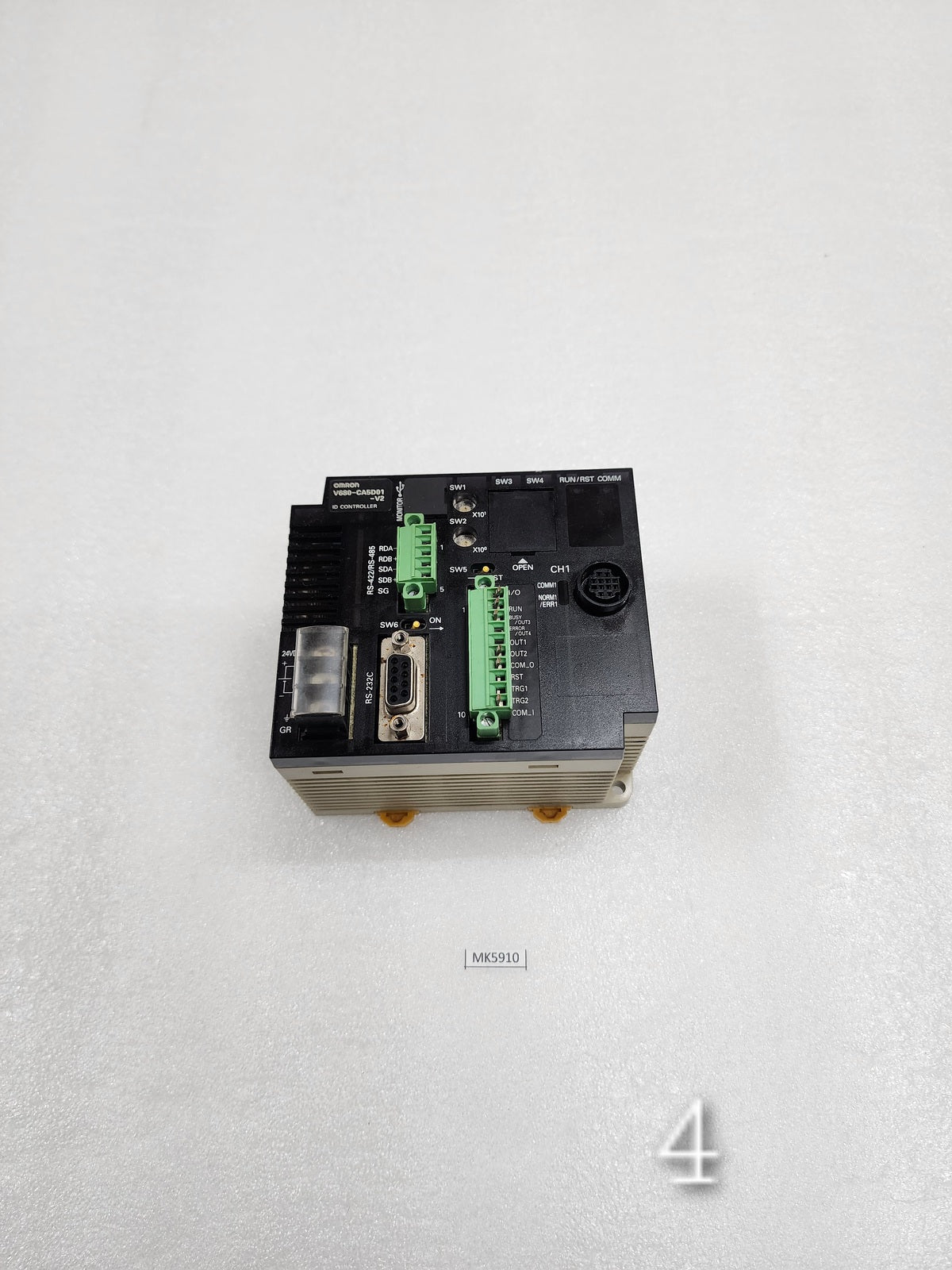 OMRON V680-CA5D01-V2 ID CONTROLLER 24VDC