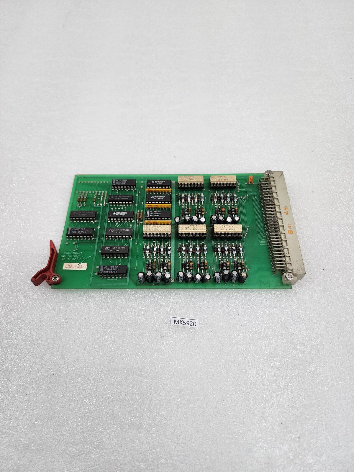 TEILNEHMER SCHALTUNG T BAUTEILESEITE CIRCUIT BOARD