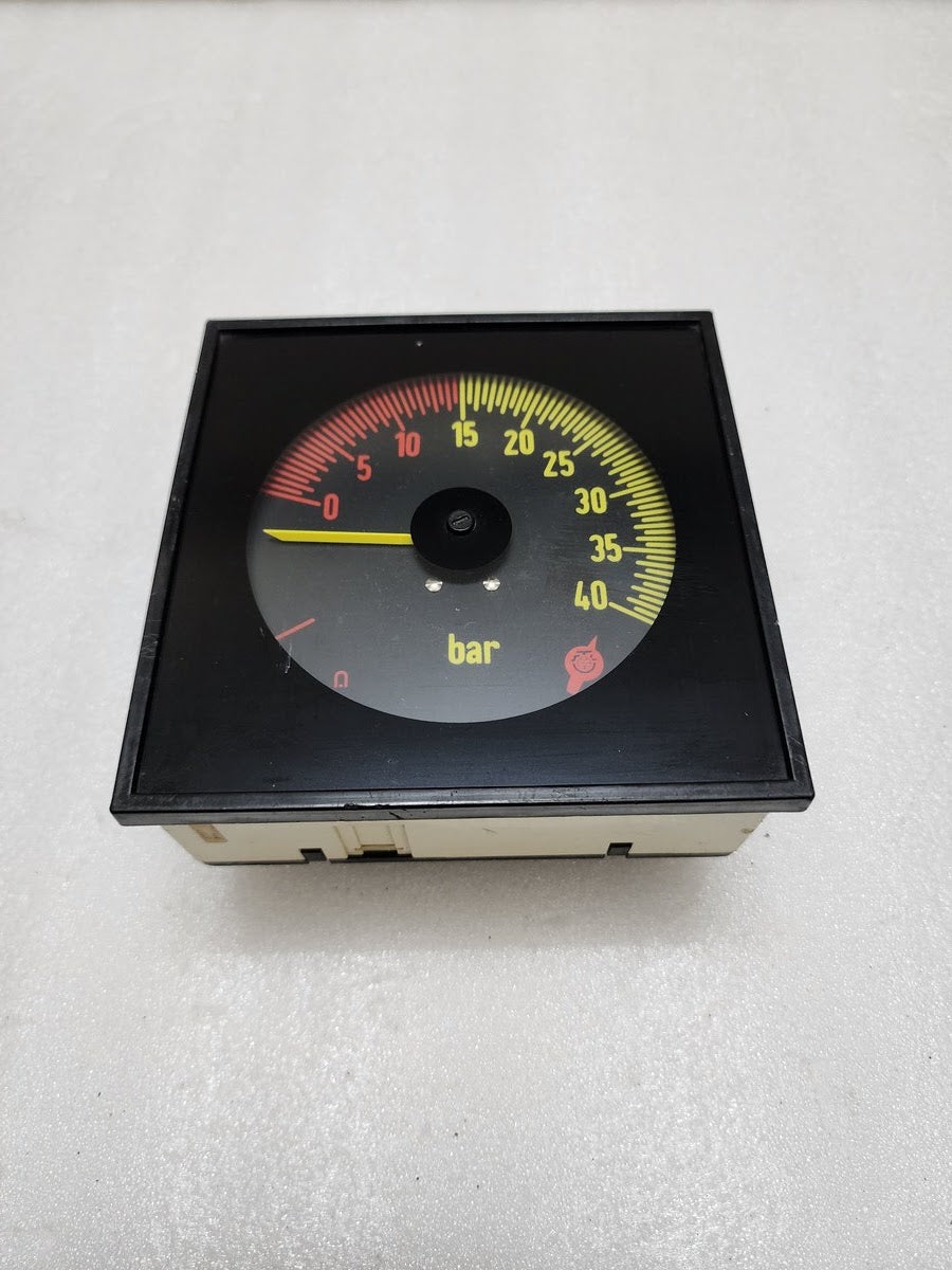 DEIF DLQ144-PC-PY 0-40 BAR 59389.7 0-4-20mA