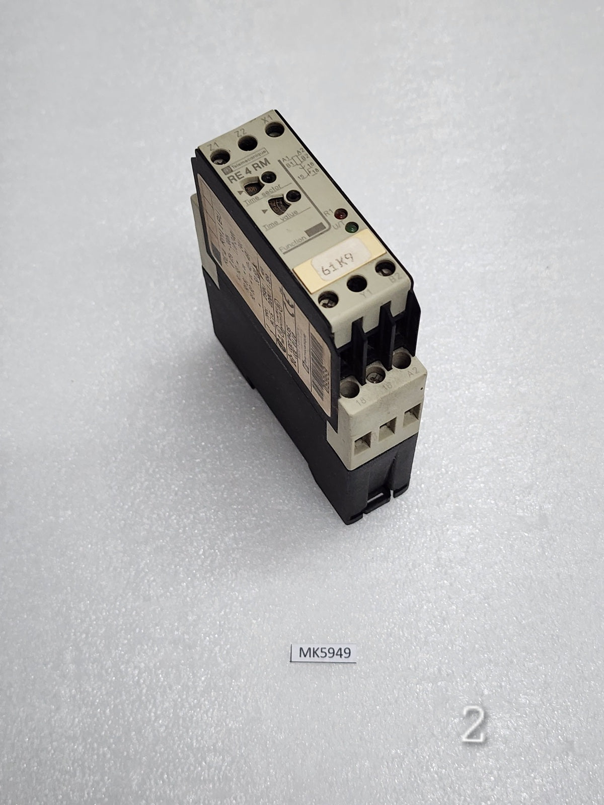 TELEMECANIQUE RE4 RM11BU TIME DELAY RELAY 09969 110-240VAC/24V AC-DC/42-48V AC-D