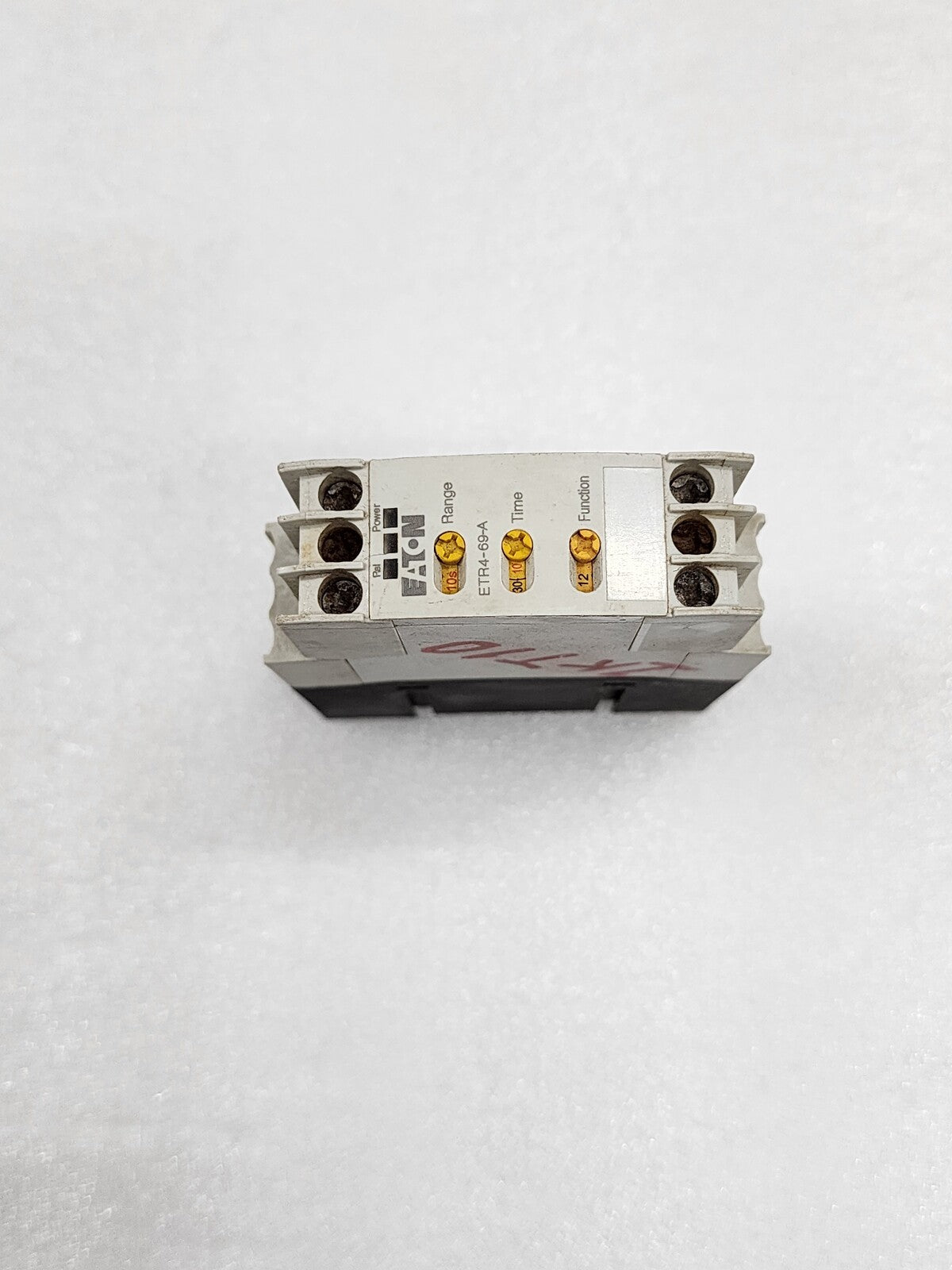EATON ETR4-69-A MULTIFUNCTION ELECTRONIC TIMING RELAY 24-240VAC-DC