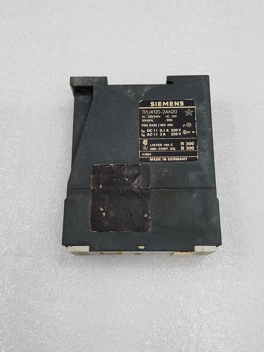 SIEMENS 7PU4120-2AN20 TIME DELAY RELAY 220-240V
