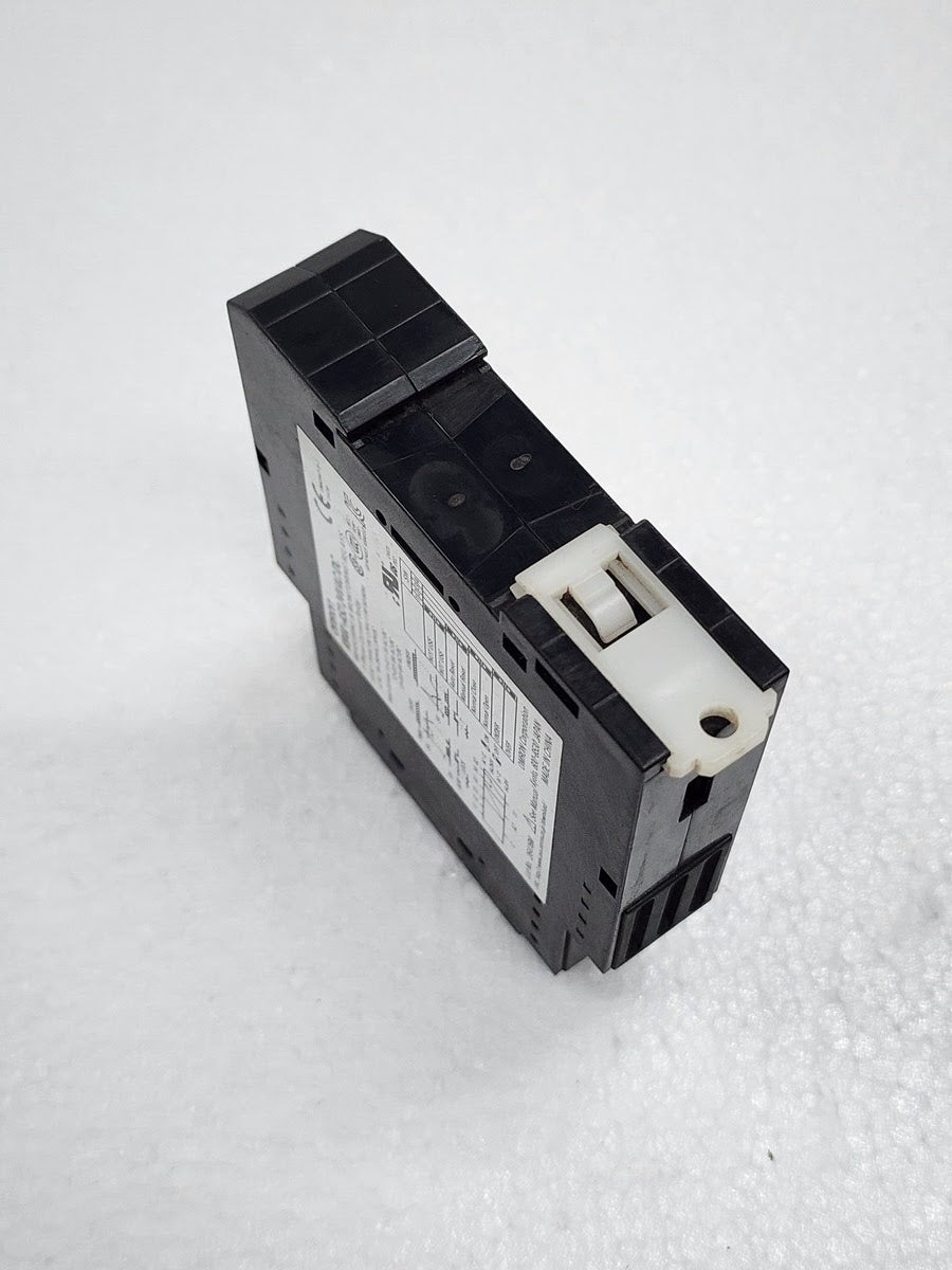 OMRON K8AK-AS2 MEASURING & MONITORING RELAYS 24VAC/DC
