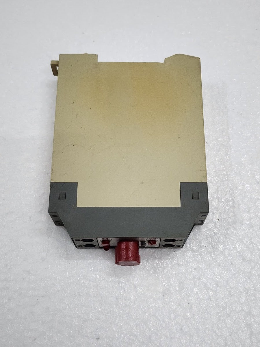 MOELLER TE66 TIMER RELAY 220-240VAC