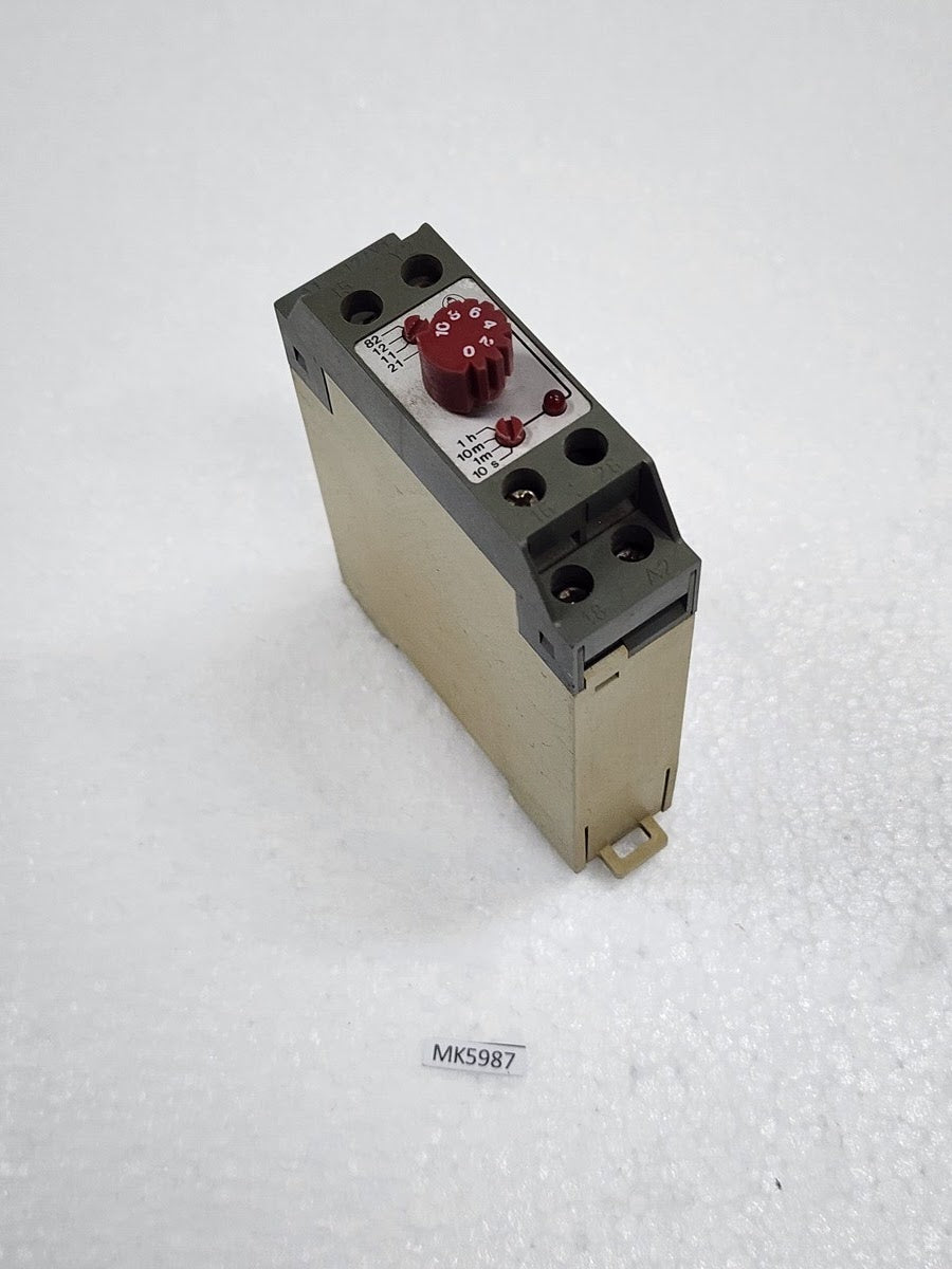 MOELLER TE66 TIMER RELAY 220-240VAC