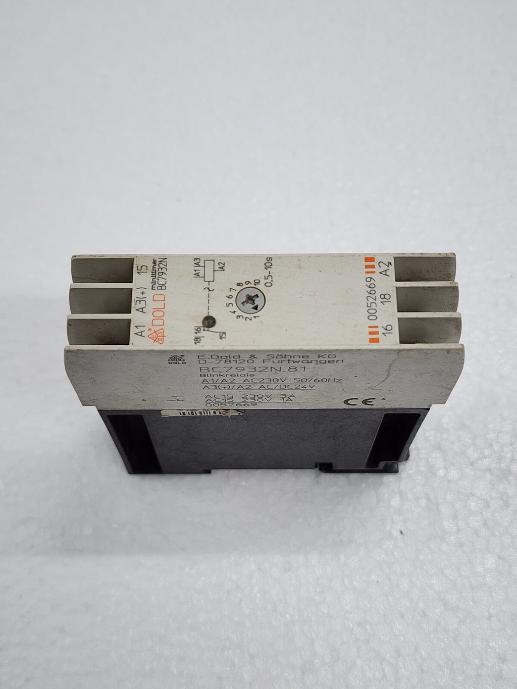 DOLD BC7932N.81 FLASHER RELAY 0052669 230V AC / 24V AC-DC