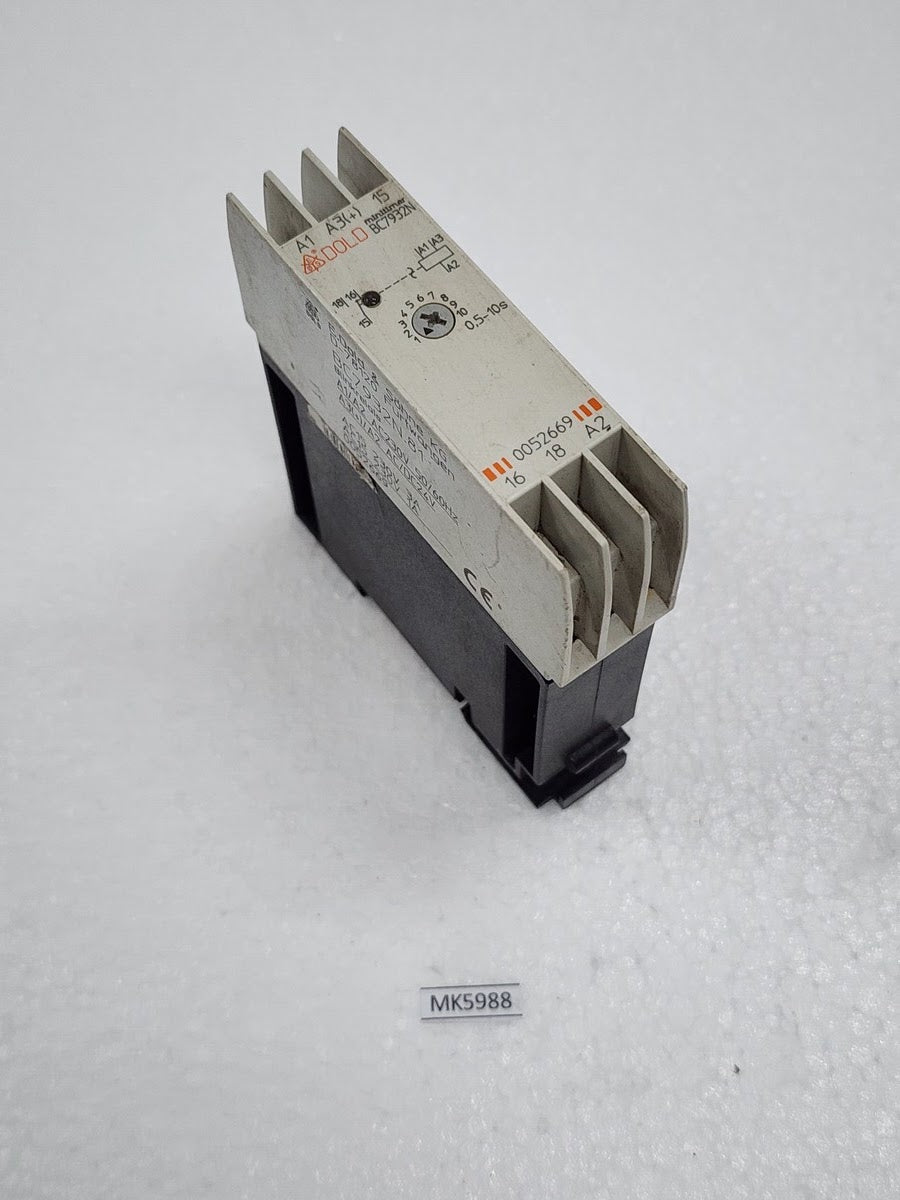 DOLD BC7932N.81 FLASHER RELAY 0052669 230V AC / 24V AC-DC