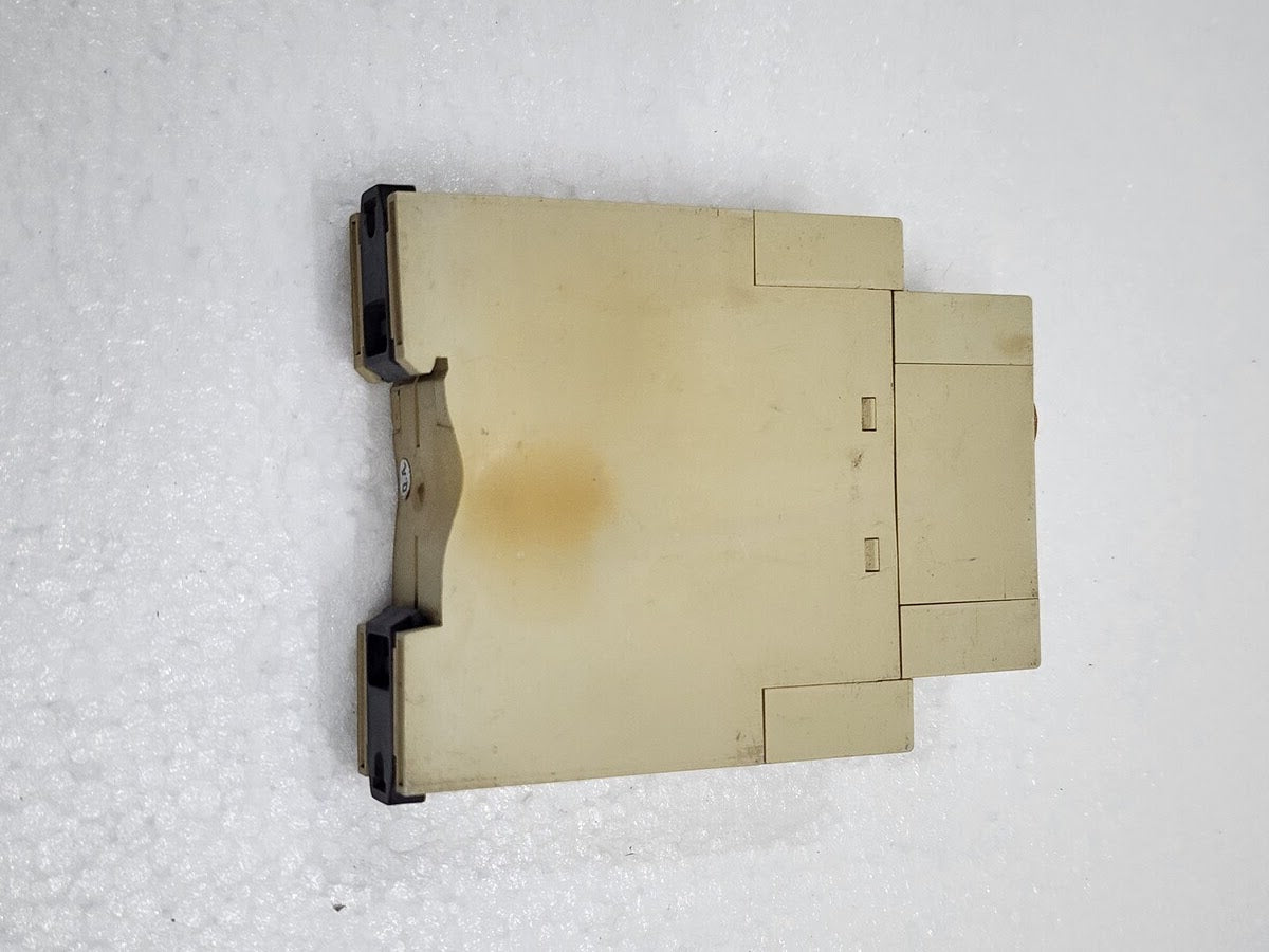 CROUZET SYRELEC TR A2 TIME DELAY RELAY 88 893 135 24VAC-DC/240VAC