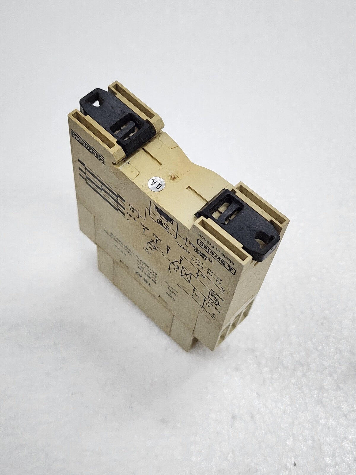 CROUZET SYRELEC TR A2 TIME DELAY RELAY 88 893 135 24VAC-DC/240VAC