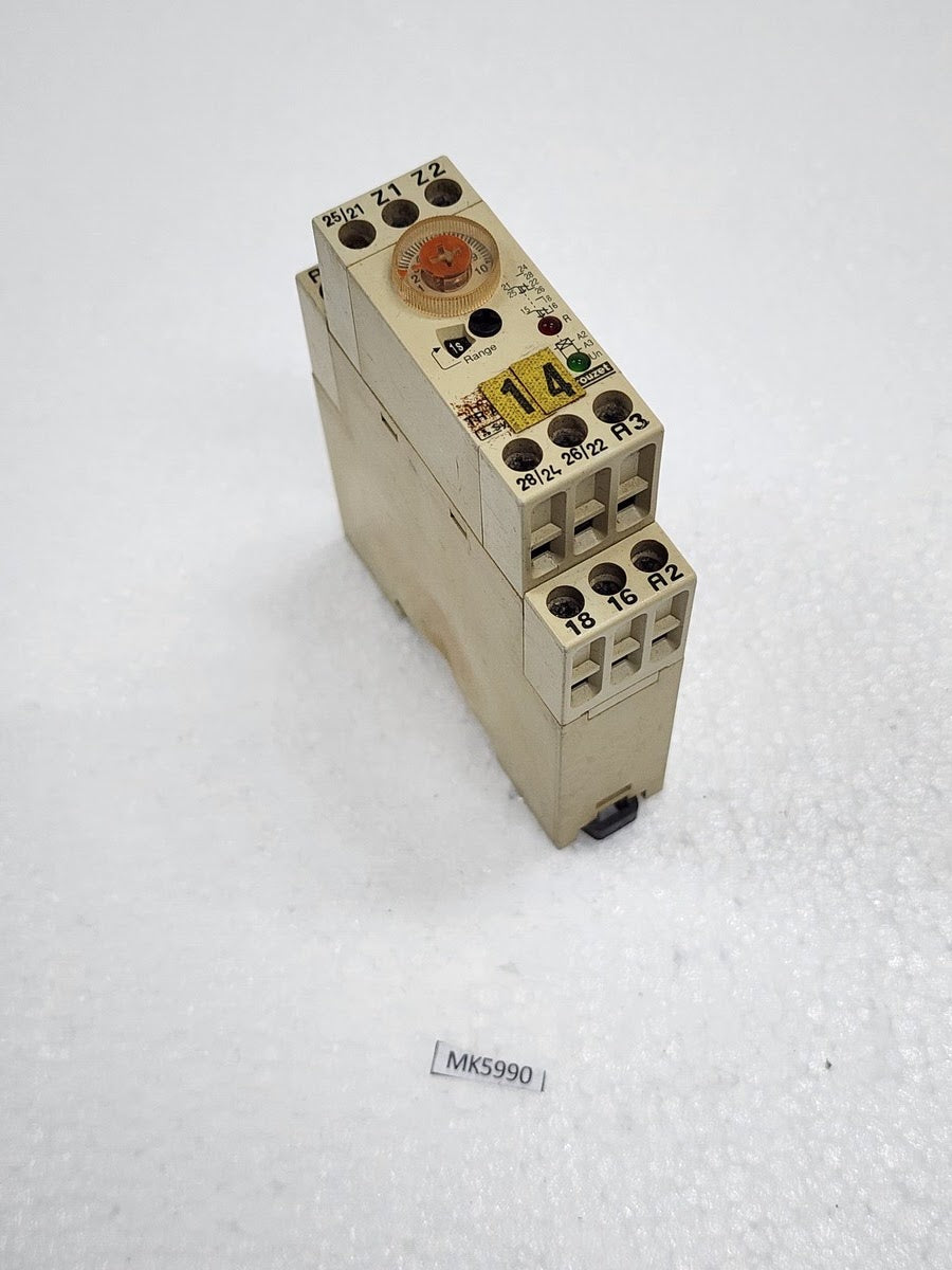 CROUZET SYRELEC TR A2 TIME DELAY RELAY 88 893 135 24VAC-DC/240VAC