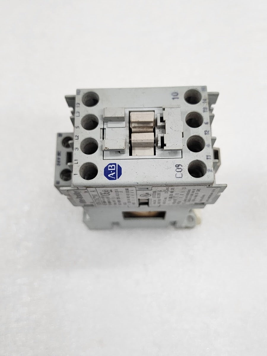 ALLEN BRADLEY CAT 100-C09Z-10 SER A MAGNETIC CONTACT COIL VOLTAGE 24VDC