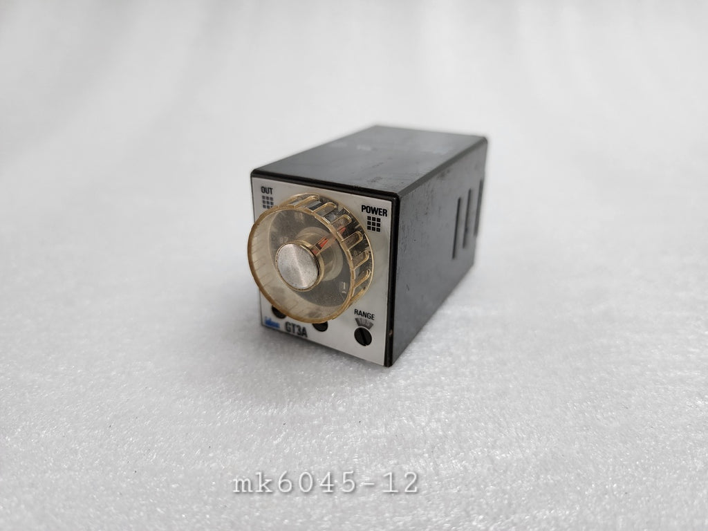 IDEC GT3A-3 AF20 ELECTRONIC TIMER 100-240VAC