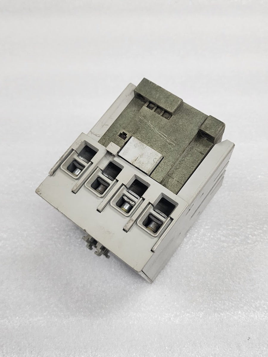 ALLEN BRADLEY CAT 100-C90-200 SER A MAGNETIC CONTACTOR COIL VOLTAGE 110-120V