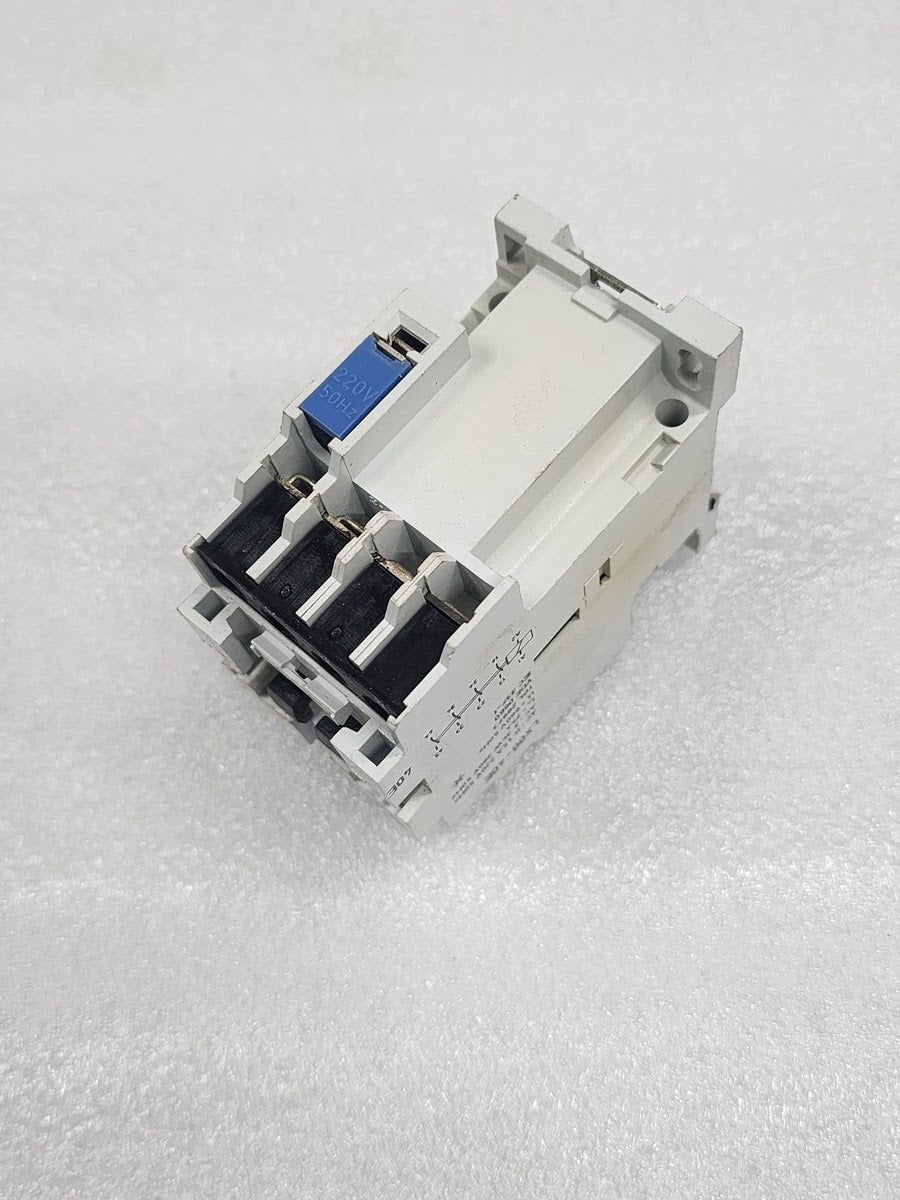 EAW DDR LX00-40E MAGNETIC CONTACTOR COIL VOLTAGE 220V